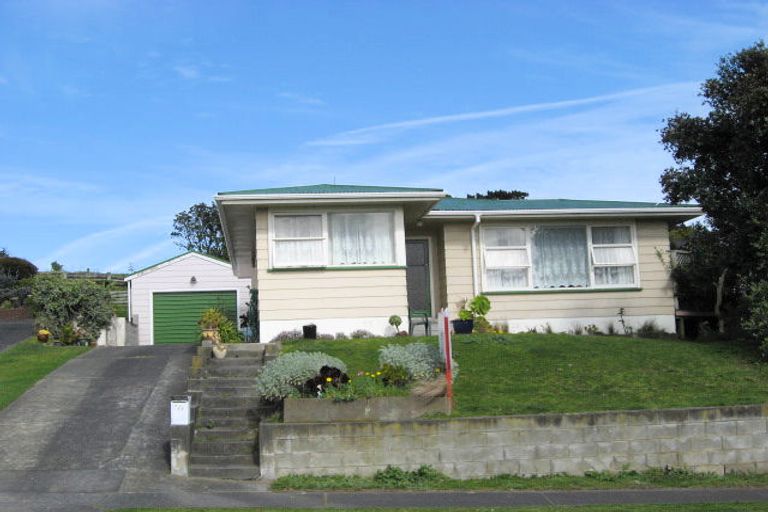 Photo of property in 13 Karamu Street, Tawhero, Whanganui, 4501