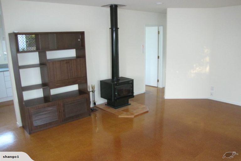 Photo of property in 11a Sullivan Avenue, Woolston, Christchurch, 8023