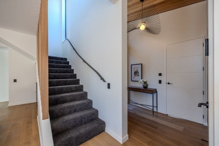 Photo of property in 61a Eely Point Road, Wanaka, 9305