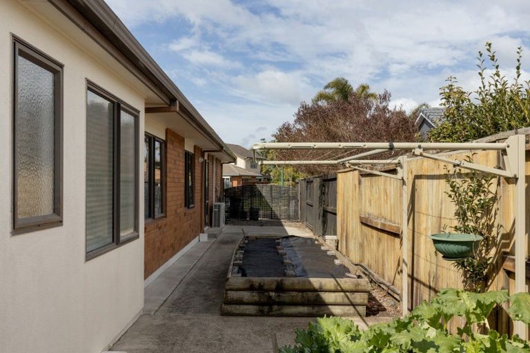 Photo of property in 27 Amery Place, Papamoa Beach, Papamoa, 3118