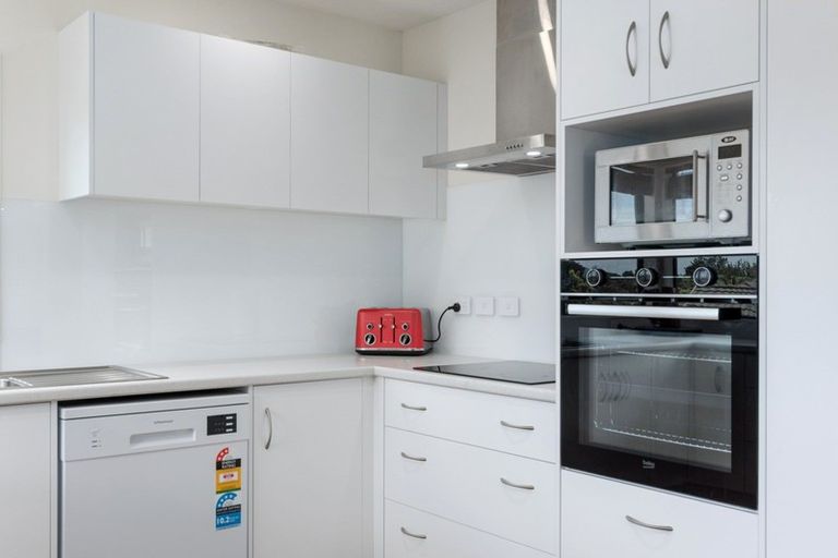 Photo of property in 15 Cashmere Way, Welcome Bay, Tauranga, 3112