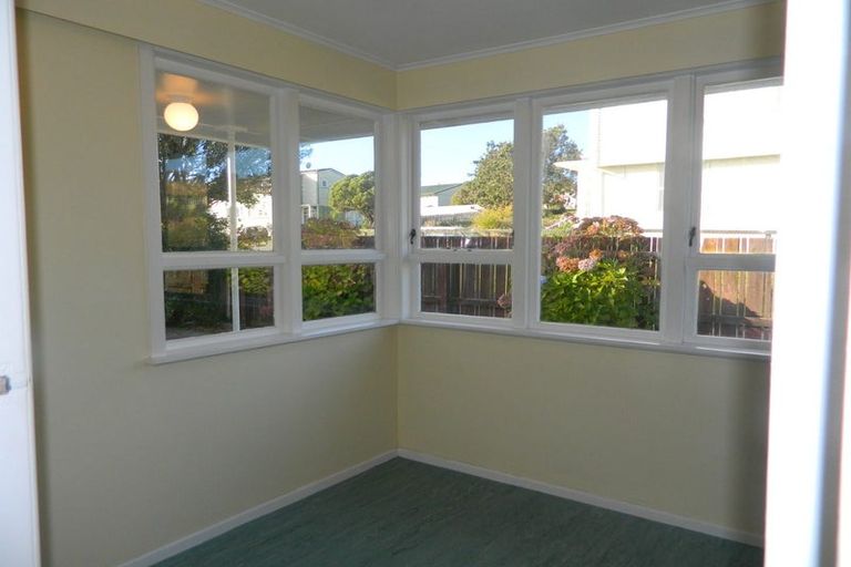 Photo of property in 39 Niagara Street, Waitangirua, Porirua, 5024