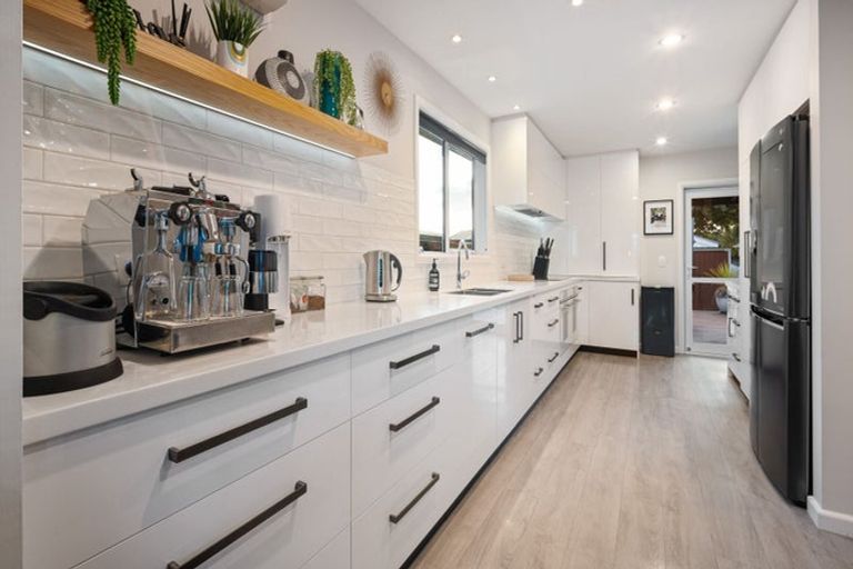 Photo of property in 137 Harris Crescent, Papanui, Christchurch, 8053