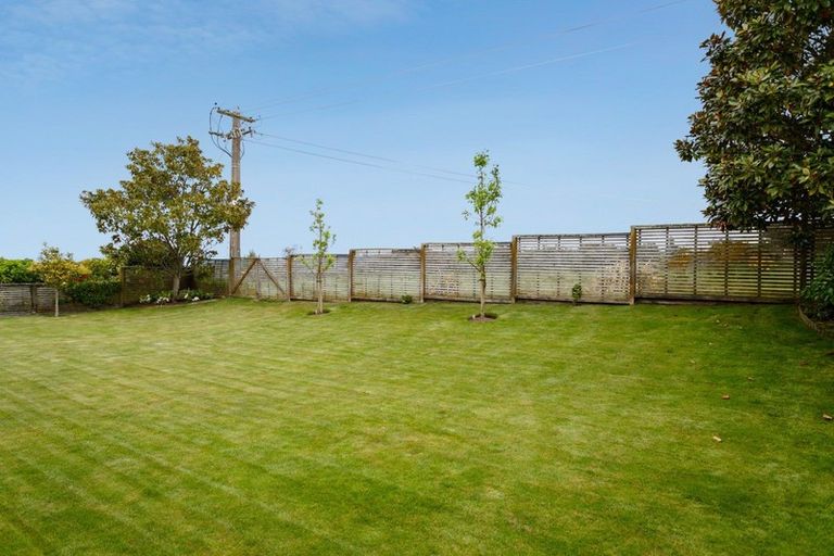 Photo of property in 6 Carpentras Way, Nukuhau, Taupo, 3330