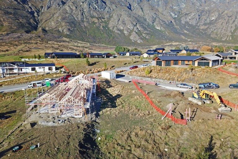 Photo of property in 11a Double Cone Road, Jacks Point, Queenstown, 9371