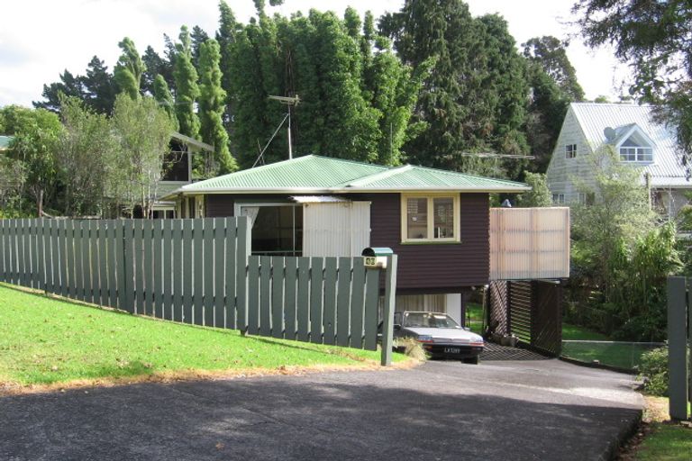 Photo of property in 46 Eastglen Road, Glen Eden, Auckland, 0602