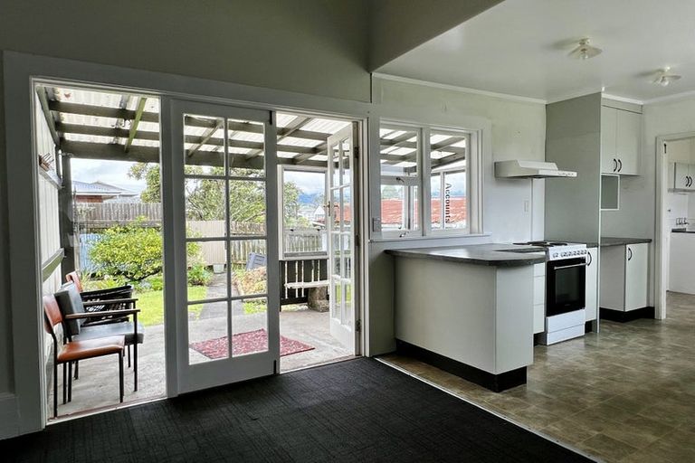 Photo of property in 73a Romilly Street, Westport, 7825