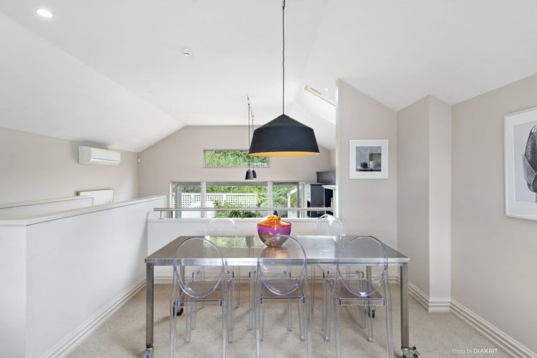 Photo of property in 153d Grant Road, Thorndon, Wellington, 6011