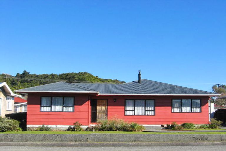 Photo of property in 46 Marsden Road, Greymouth, 7805