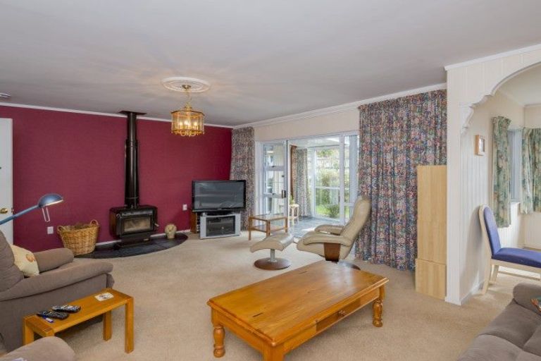 Photo of property in 272a Te Moana Road, Waikanae, 5036