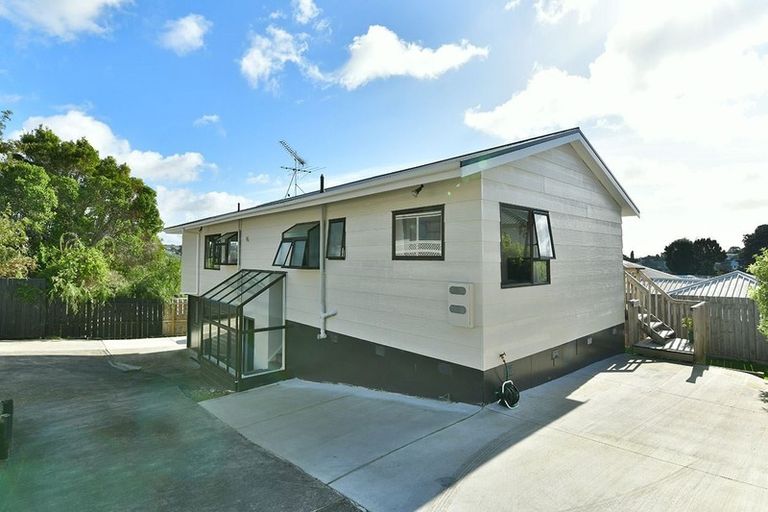 Photo of property in 836 Whangaparaoa Road, Manly, Whangaparaoa, 0930