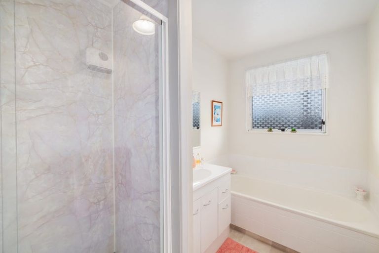 Photo of property in 1/19 Northfield Road, Casebrook, Christchurch, 8051