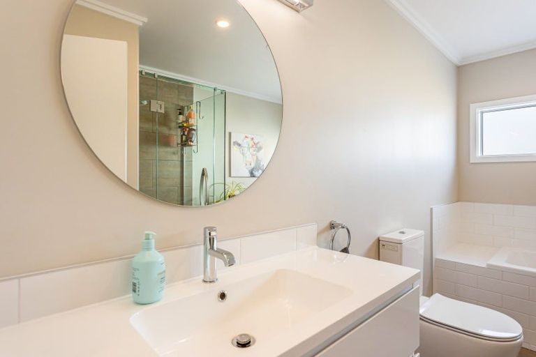 Photo of property in 204 Buckley Avenue, Hobsonville, Auckland, 0616