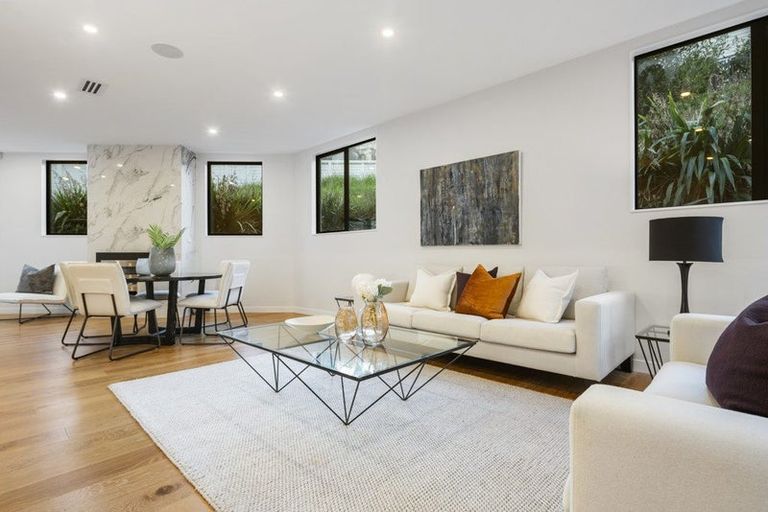 Photo of property in 12 Tawatawa Street, Long Bay, Auckland, 0630