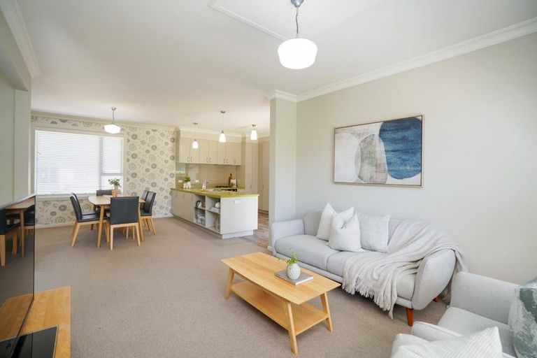 Photo of property in 92 Joseph Street, Waverley, Invercargill, 9810