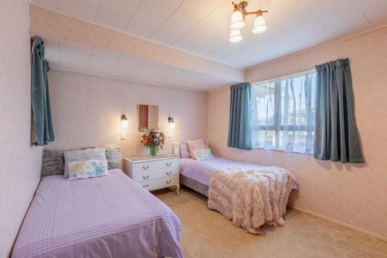 Photo of property in 3/3 Church Road, Taradale, Napier, 4112