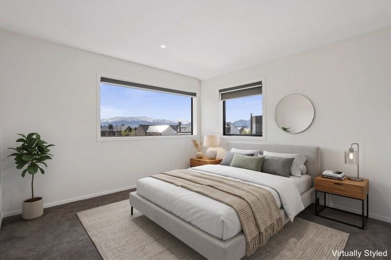 Photo of property in 5 Wallace Place, Wanaka, 9305