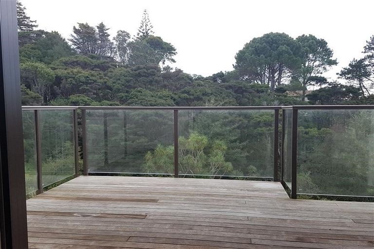 Photo of property in 69c Waipa Street, Birkenhead, Auckland, 0626