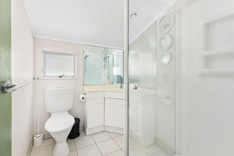Photo of property in Fernhill Flats, 9/324 The Terrace, Te Aro, Wellington, 6011