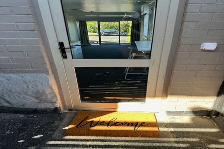 Photo of property in 1 John Gill Road, Cockle Bay, Auckland, 2014