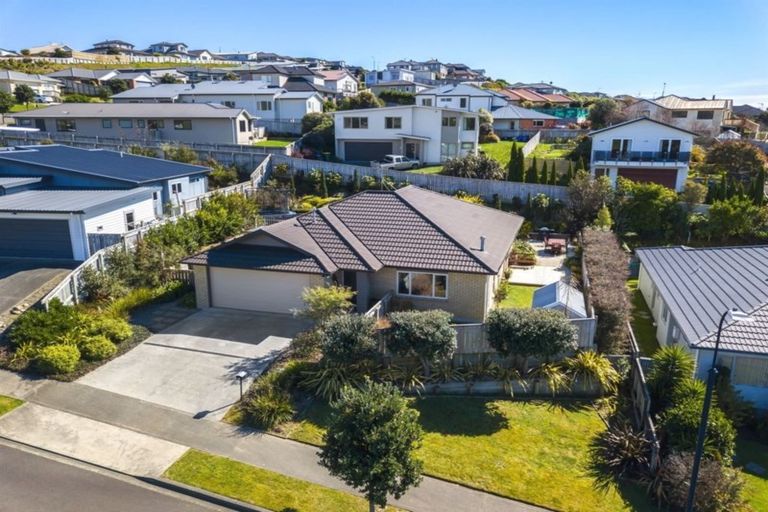 Photo of property in 54 Te Puia Drive, Aotea, Porirua, 5024