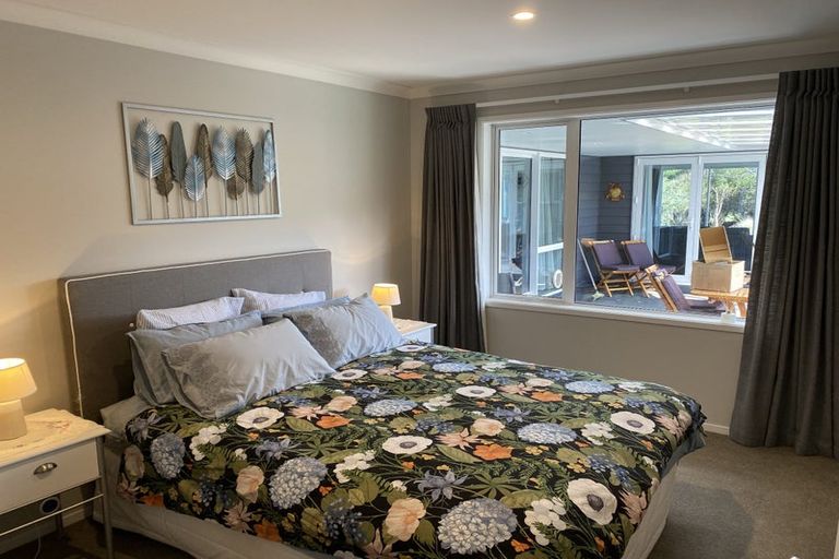 Photo of property in 26 Lacebark Drive, Kinloch, Taupo, 3377