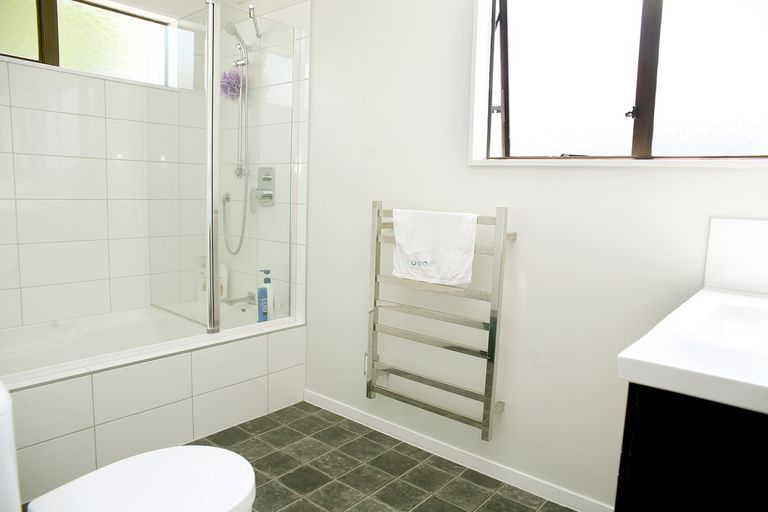 Photo of property in 2/55a Maich Road, Manurewa, Auckland, 2102