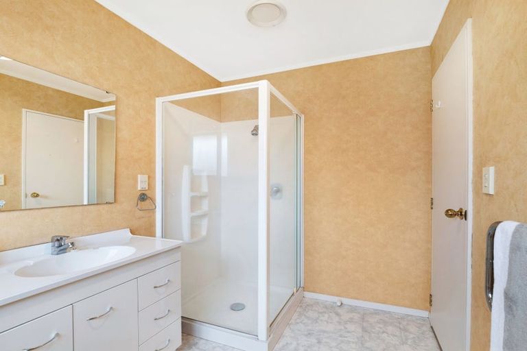 Photo of property in 88 Parnell Heights, Kelvin Grove, Palmerston North, 4414