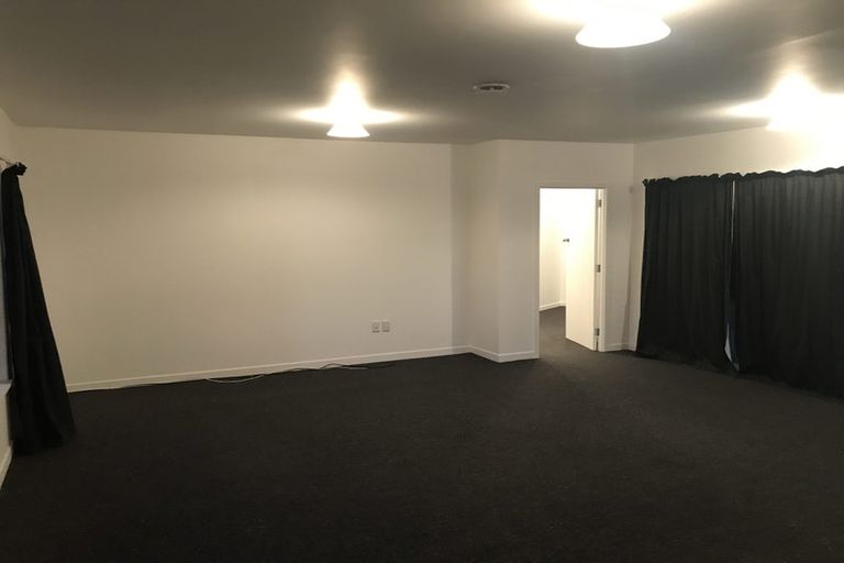 Photo of property in 156 Pioneer Road, Spotswood, New Plymouth, 4310