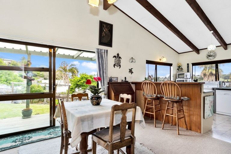 Photo of property in 100 Coopers Road, Gate Pa, Tauranga, 3112