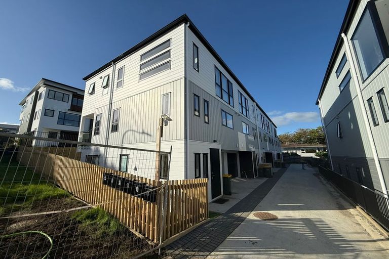 Photo of property in 10 Howe Street, Howick, Auckland, 2014