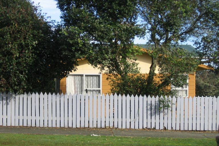 Photo of property in 37 Escalona Street, Te Kamo, Whangarei, 0112