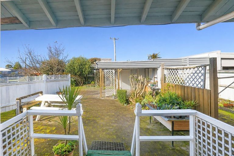 Photo of property in 23a Kawaha Point Road, Fairy Springs, Rotorua, 3015