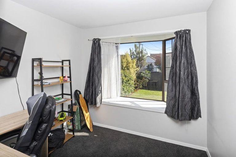 Photo of property in 36 Gould Crescent, Woolston, Christchurch, 8023