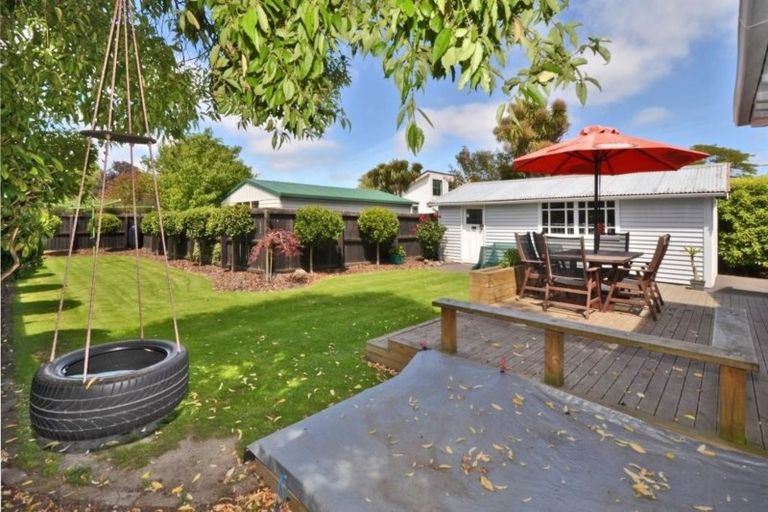 Photo of property in 52 Dudley Street, Richmond, Christchurch, 8013