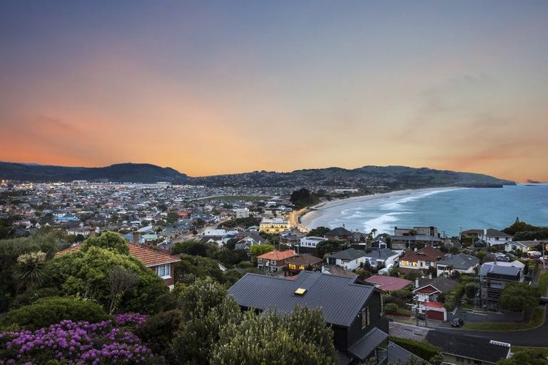 Photo of property in 66 Cliffs Road, Saint Clair, Dunedin, 9012