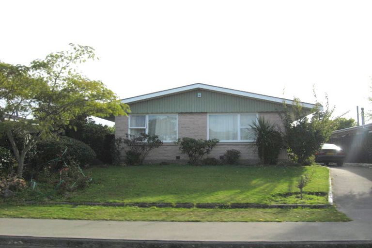 Photo of property in 19 Cheyenne Street, Sockburn, Christchurch, 8042