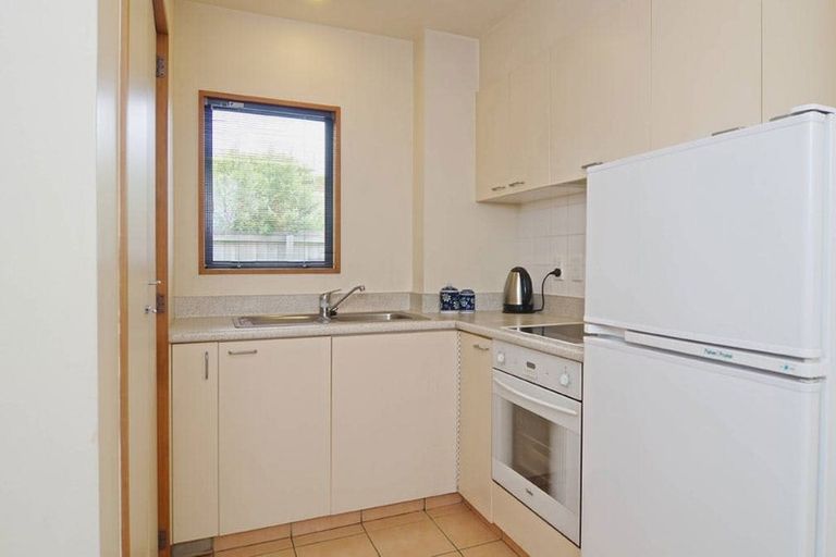 Photo of property in 40b Picton Avenue, Riccarton, Christchurch, 8011