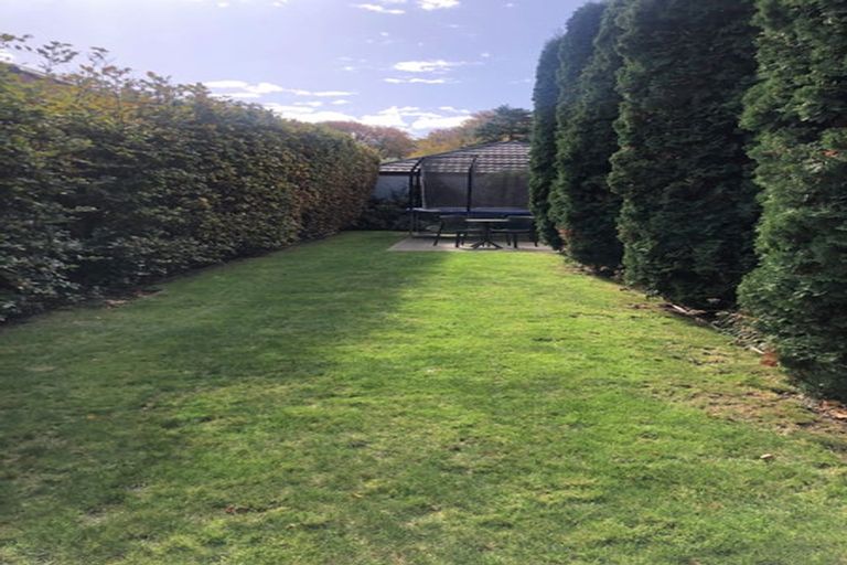 Photo of property in 64 Wairakei Road, Bryndwr, Christchurch, 8052