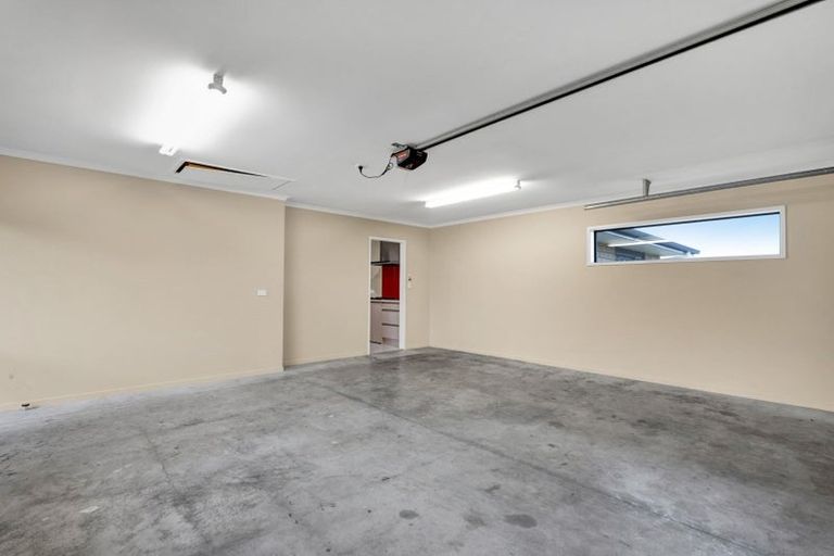 Photo of property in 40 Fernbrook Drive, Hurworth, New Plymouth, 4310