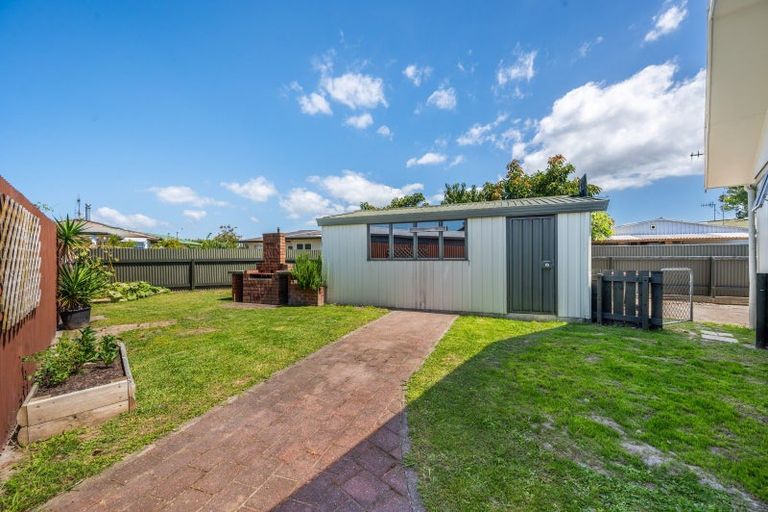 Photo of property in 27 Southwark Avenue, Tamatea, Napier, 4112