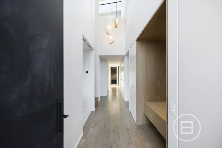 Photo of property in 16 Robrosa Street, Wanaka, 9305