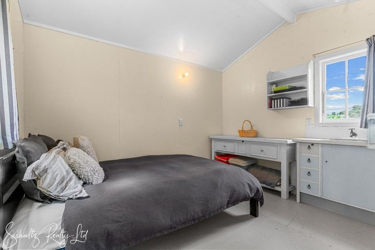 Photo of property in 1122 Whakapirau Road, Whakapirau, Maungaturoto, 0583