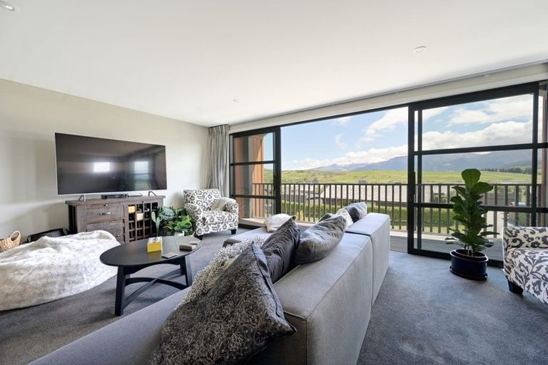 Photo of property in 29a Rannoch Drive, Jacks Point, Queenstown, 9371