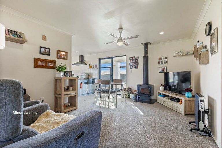 Photo of property in 818 Horseshoe Bush Road, Waitoki, Kaukapakapa, 0871