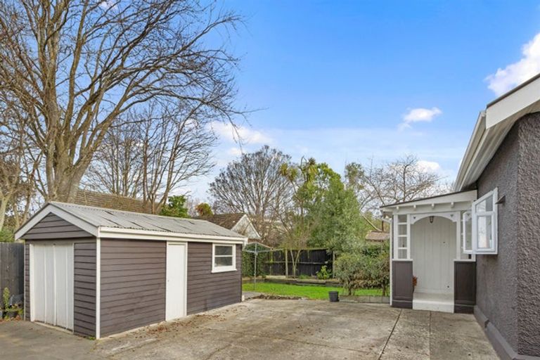 Photo of property in 30 Blighs Road, Strowan, Christchurch, 8052