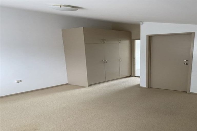 Photo of property in 123 Colombo Road, Waiuku, 2123