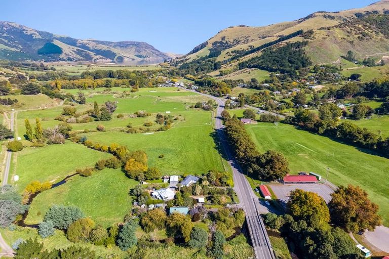 Photo of property in 4312 Christchurch Akaroa Road, Little River, 7591