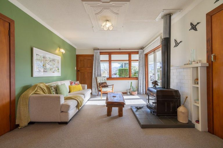 Photo of property in 10 Blairs Place, Te Anau, 9600