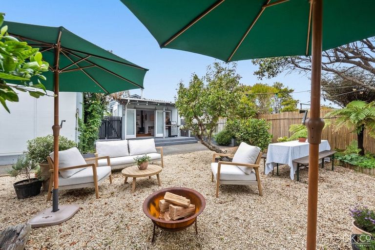 Photo of property in 13 Plunket Avenue, Petone, Lower Hutt, 5012